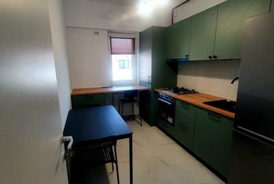 Garsonieră decomandată în Central