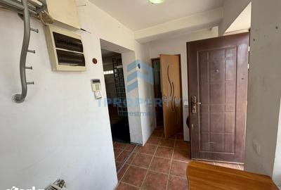Casă cu 3 camere cu Canalizare în Central - 13