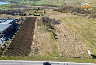 FILM! Doua terenuri intravilane,sursa proprie apa+constructie,langa DN,Sfantu Gh - 5