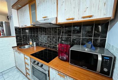 Apartament cu 3 camere decomandat în Central - 2