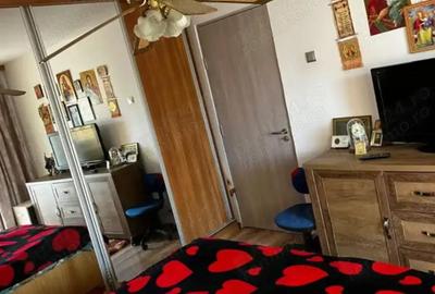 Apartament cu 3 camere decomandat în Central - 2