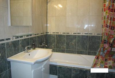 Apartament cu 3 camere decomandat în Central - 3