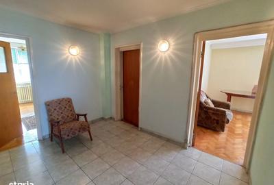 Apartament cu 4 camere decomandat în Dacia - 18