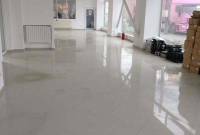 Spatiu comercial, birou, zona Modern - 2