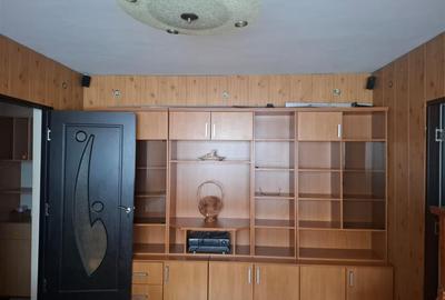 Apartament cu 3 camere semidecomandat, mobilat în Podul de Piatră - 6