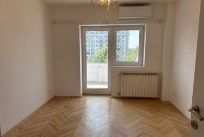 Apartament de 3 camere in Piata Alba Iulia/ 3-Room Apartment Alba Iulia Square - 3