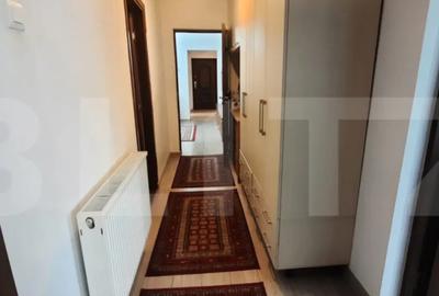 Apartament cu 4 camere decomandat, mobilat în Micro 15 - 1