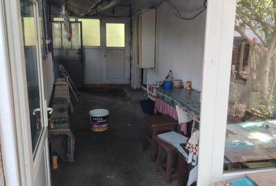 Casă cu 4 camere cu Teren 741 Mp în Podari - 3