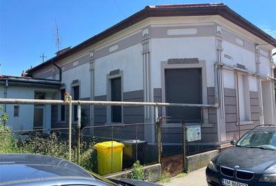 Casă individuală cu 6 camere cu Teren 511 Mp în Central - 2