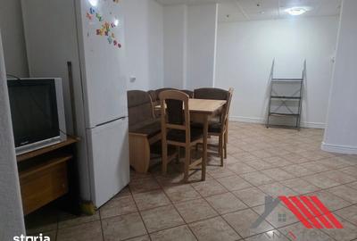 Apartament cu 2 camere decomandat în Lipovei
