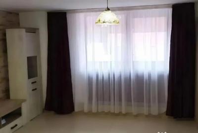 Garsonieră semidecomandată în Tractorul - 5