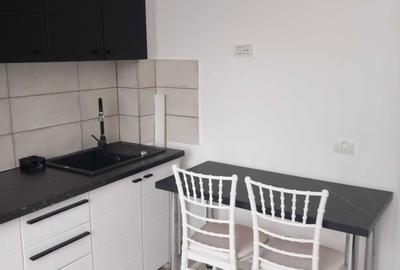 Garsonieră decomandată în Tractorul - 4