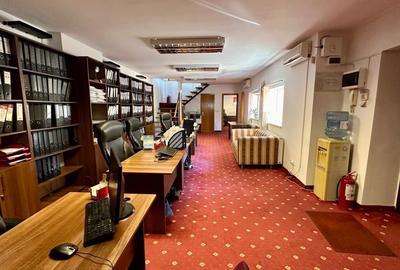 REA1021651 Apartament 6 camere pretabil birou sau rezidential - 2