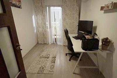 Apartament cu 2 camere decomandat în Vest - 3