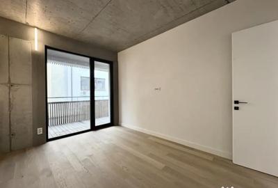 Casă cu 4 camere cu Teren 165 Mp în Central