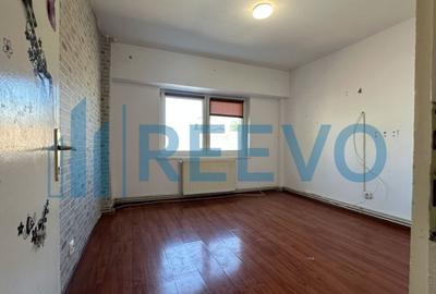 Apartament cu 2 camere semidecomandat, mobilat în Sud - 10