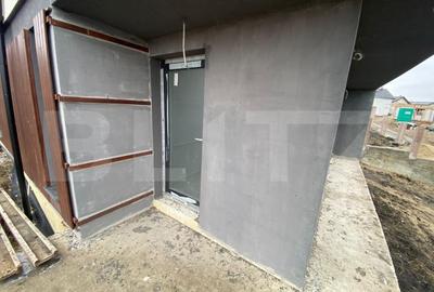 Casă individuală cu 4 camere cu Canalizare în Chinteni - 5