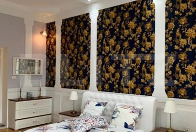 Apartament cu 4 camere semidecomandat în Sinaia