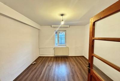 Casă cu 3 camere cu Teren 209 Mp în Giurgiului - 7