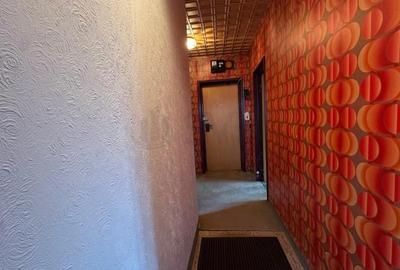 Apartament cu 3 camere decomandat în 1 Mai - 11