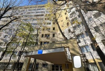 Apartament cu 3 camere decomandat în Camil Ressu