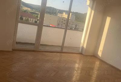 Apartament 3 camere - 3