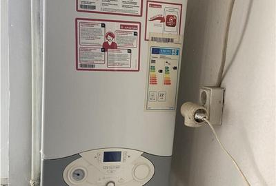 Apartament 3 camere , zona Primaria Focsani , decomandat , c - 3