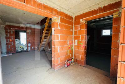 Casă individuală cu 5 camere cu Canalizare în Fughiu - 42