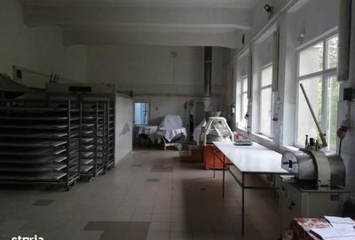 Spațiu comercial, de 2,652 mp, în Central - 1