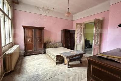 Casă cu 4 camere cu Teren 344 Mp în Central - 6