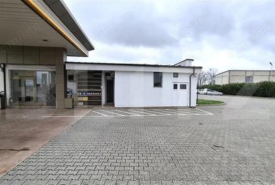 Spațiu comercial, de 500 mp, în Central - 15