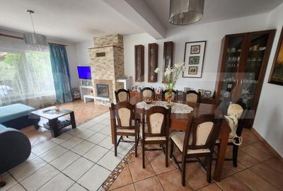 Casa individuala cu 5 camere,200 mp utili,zona centrala Aiud - 2