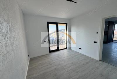 Spațiu comercial, de 360 mp, în Central - 12