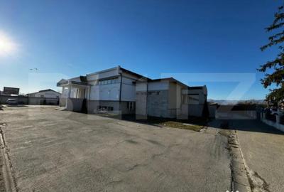 Spațiu comercial, de 1,100 mp, în Nord - 13