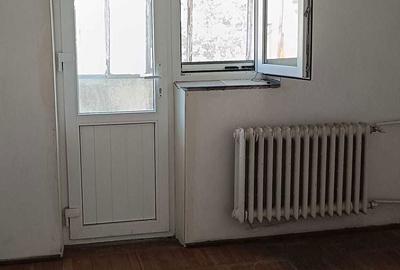 Apartament cu 3 camere decomandat în Central - 2