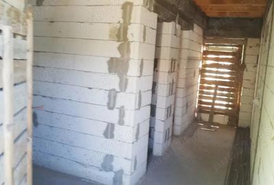 Casa de vanzare in comuna Ganeasa - 1