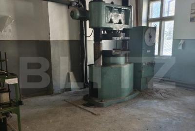 Spațiu comercial, de 1,883 mp, în Central - 4