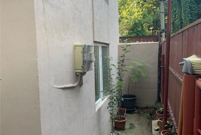 Casă cu 3 camere cu Teren 330 Mp în Cotroceni - 10