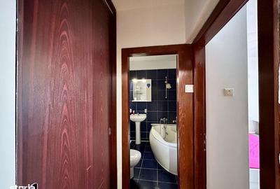 Apartament cu 2 camere decomandat, mobilat în Republicii - 12