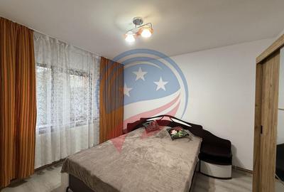 Apartament cu 2 camere decomandat în 1 Mai - 2