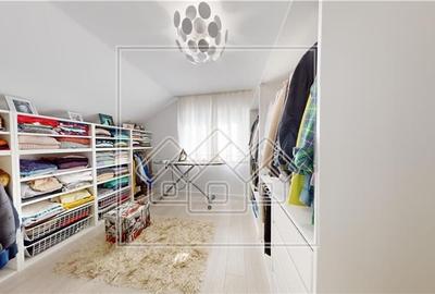 Casa de vanzare in Sibiu - individuala - 217 mp utili + 500 de teren - 26