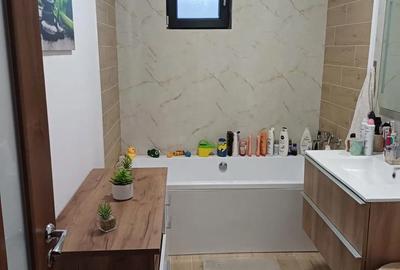 Casă cu 4 camere cu Teren 350 Mp în Oncea - 4