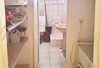 Apartament cu 3 camere semidecomandat în Central - 2
