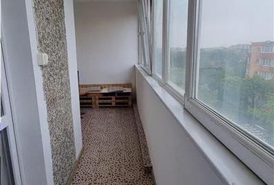 Apartament de 4 camere , zona Tractorul - 12
