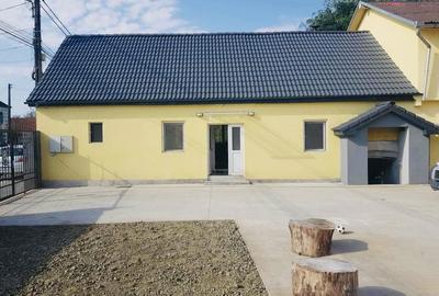 Casă cu 4 camere în Central - 1