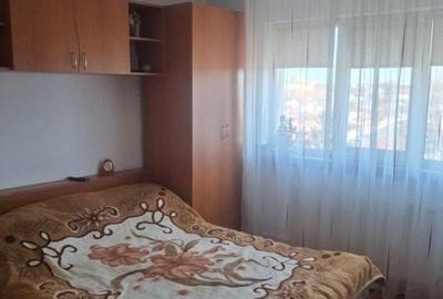 Apartament cu 3 camere decomandat în Central - 3