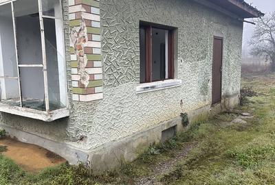 Teren de 560 mp, în Central - 4
