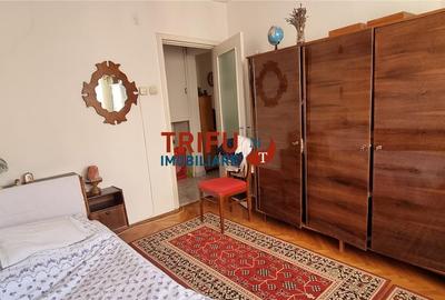 Apartament 3 camere de vanzare etaj 1 zona Centru - 3