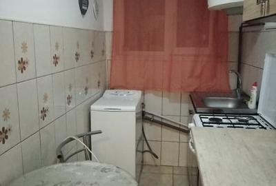 Inchiriez apartament 2 camere zona generala 14 - 1