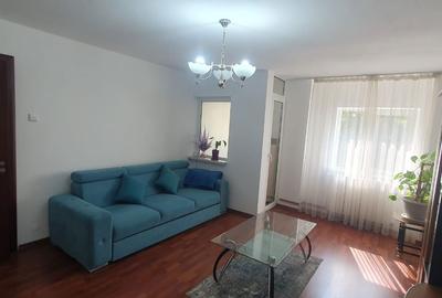 Apartament cu 2 camere decomandat în Exterior Vest